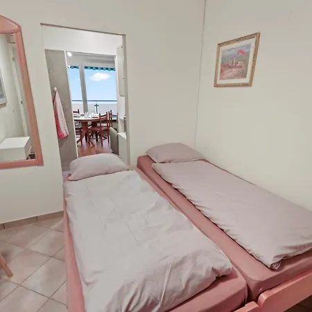 Avec Vue Epoustouflante Sur Les Montagnes * Crans-Montana