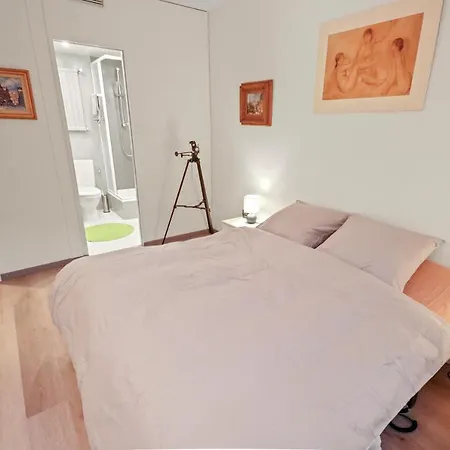 Avec Vue Epoustouflante Sur Les Montagnes Crans-Montana