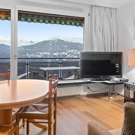 Avec Vue Epoustouflante Sur Les Montagnes *